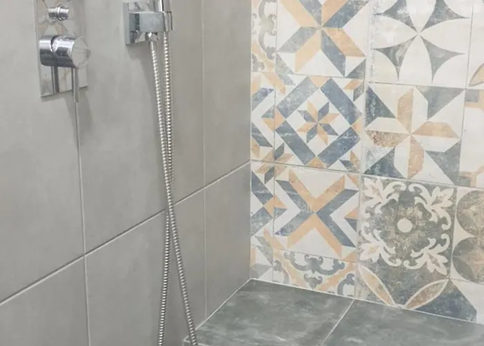 Comfortable Rustic House With Spacious Garden Near The ヴィラ