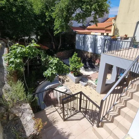 Villa Comfortable Rustic House With Spacious Garden Near The