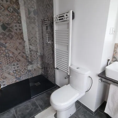 Comfortable Rustic House With Spacious Garden Near The * Figueira da Foz