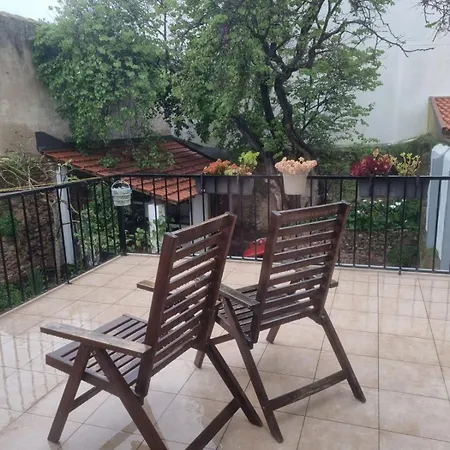 Comfortable Rustic House With Spacious Garden Near The Vila Figueira da Foz