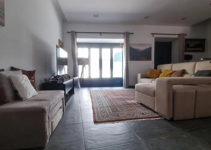 Villa Comfortable Rustic House With Spacious Garden Near The *